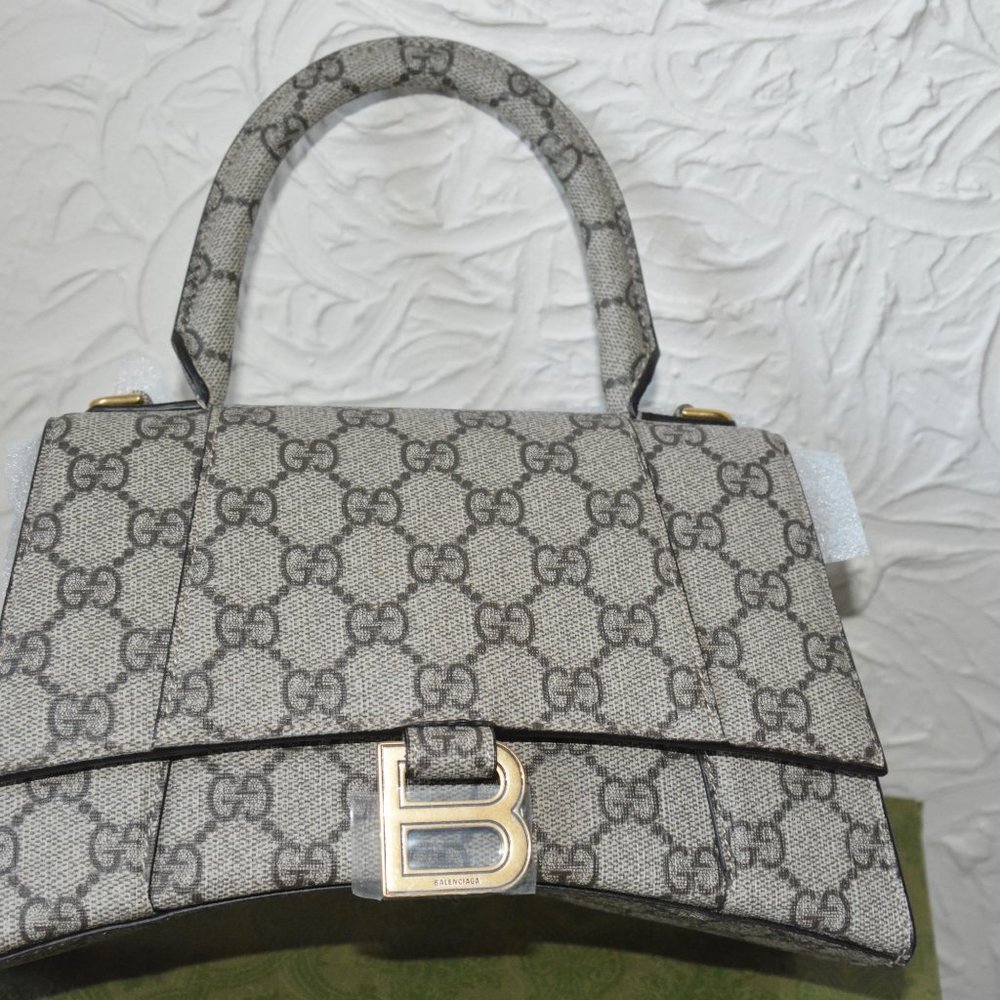 Gucci x Balenciaga Hacker Top Handle Hourglass Aria Gg Supreme Canvas - Picture 13 of 16